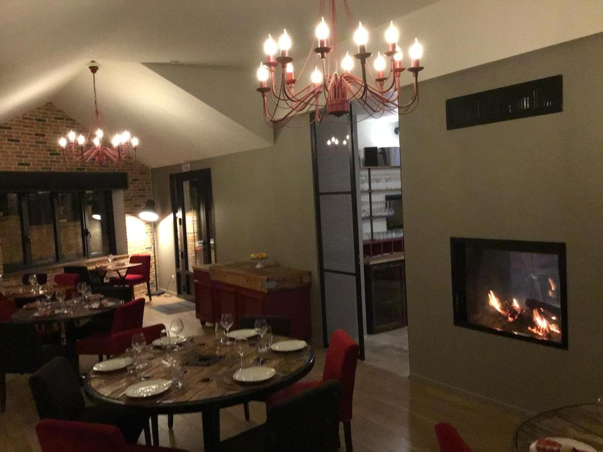 Hotel L'Aubergiste à Corcelles-les-Arts Extérieur photo
